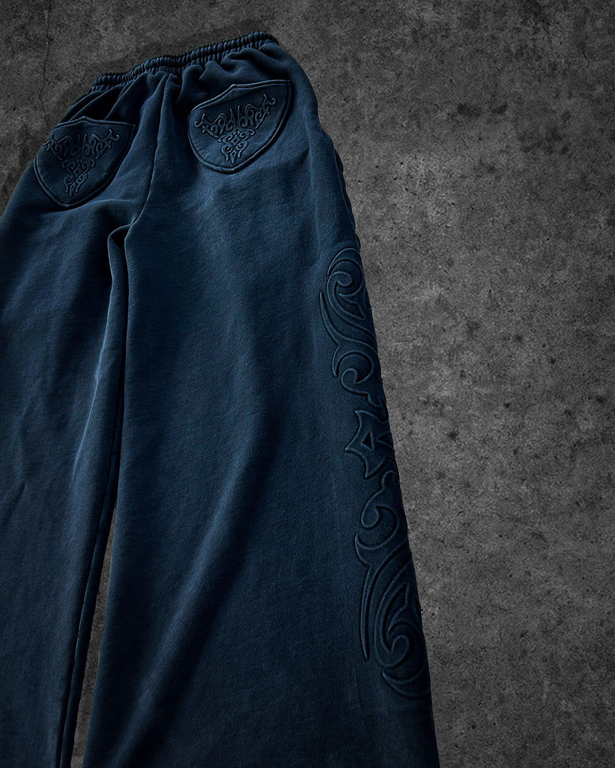 ETERNAL SWEATPANTS (BLACK)
