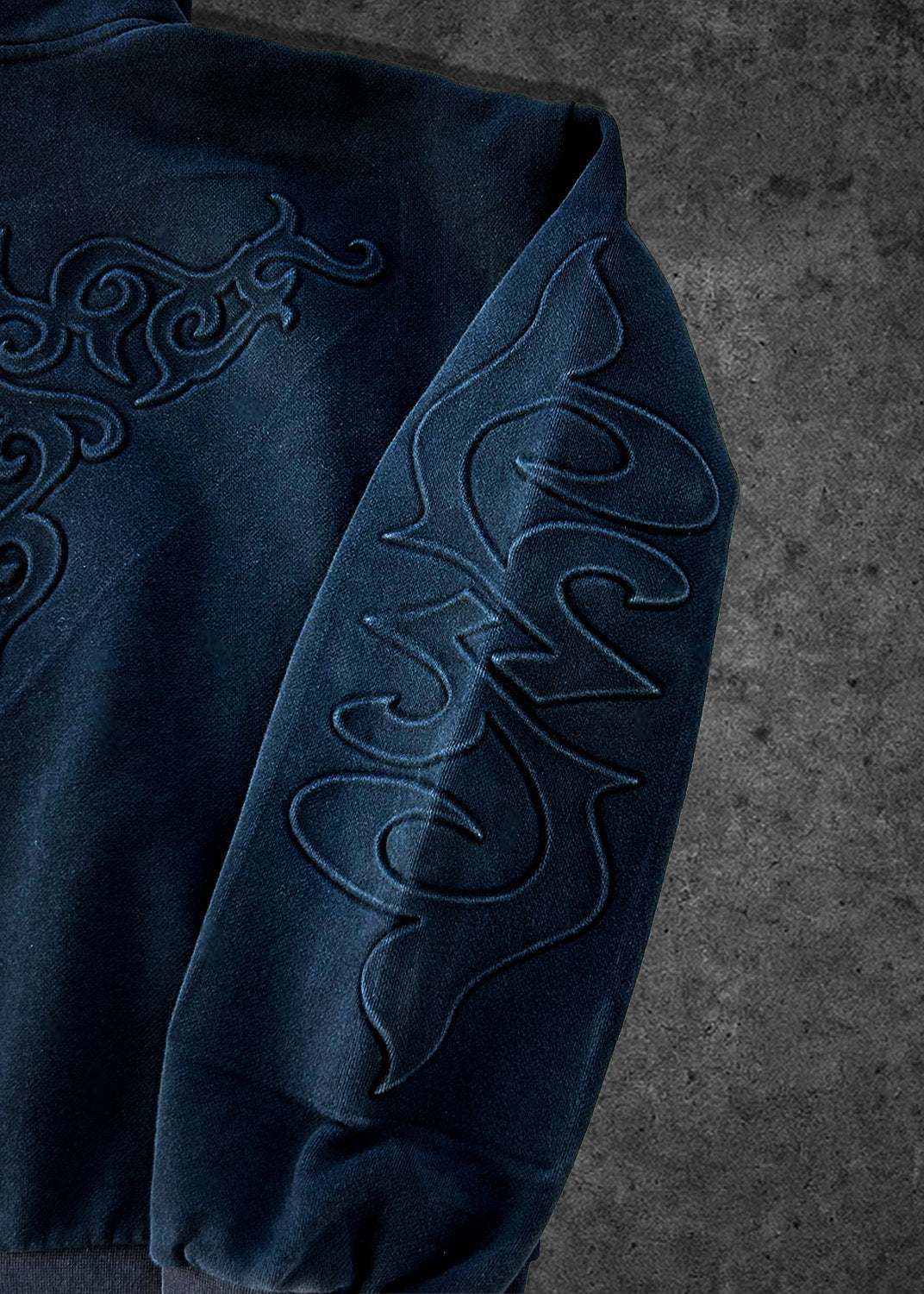 ETERNAL HOODIE (BLACK)