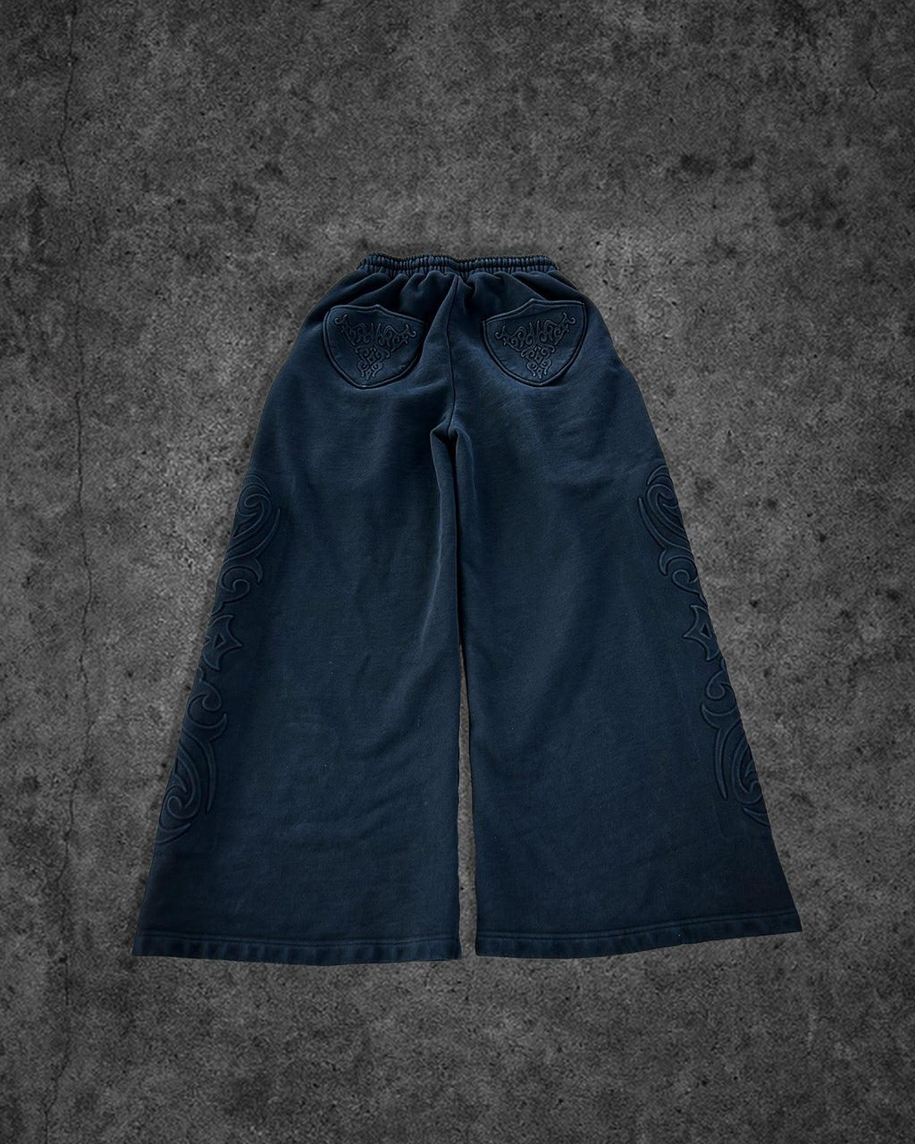 ETERNAL SWEATPANTS (BLACK)