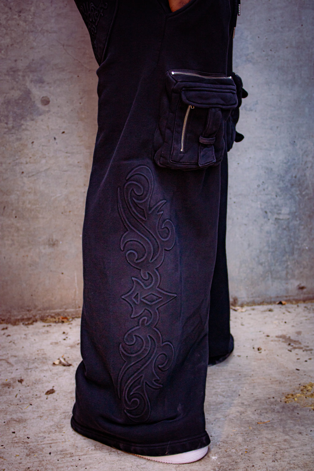 ETERNAL SWEATPANTS (BLACK)